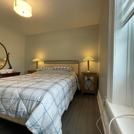 Atlantic Pub & Hotel Glen Robertson 외부 사진